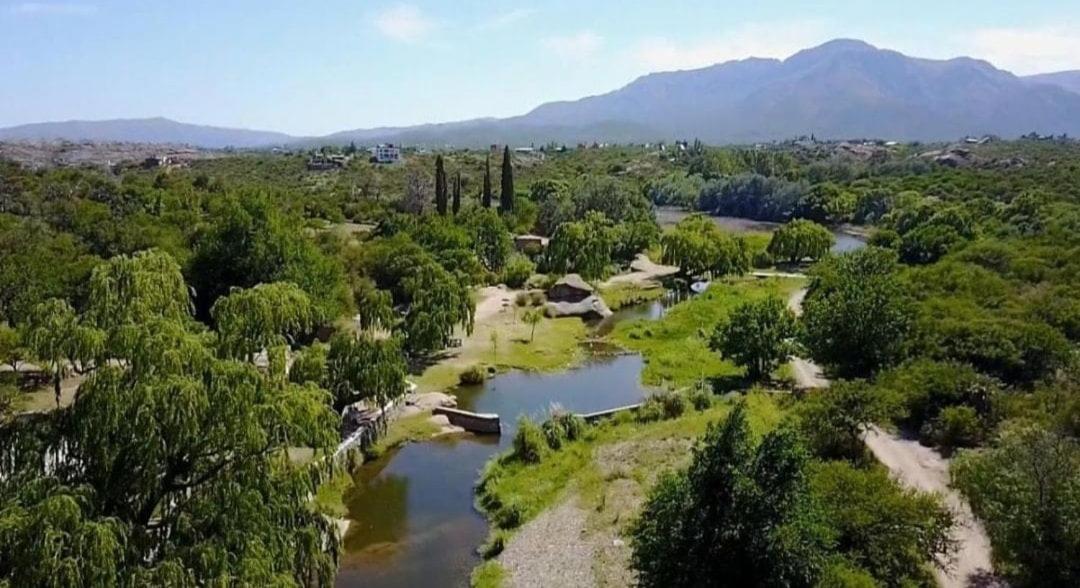 Hostel Kumi Capilla del Monte Εξωτερικό φωτογραφία